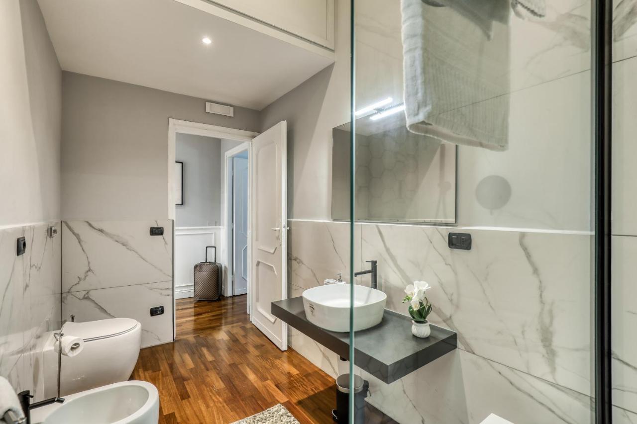 Atrhome Frattina Luxury Rome Exterior photo