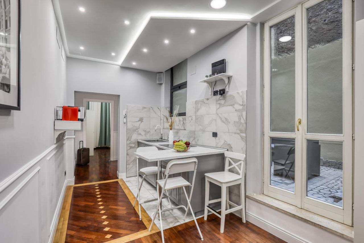 Atrhome Frattina Luxury Rome Exterior photo